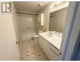 65 - 511 Admiral Drive W, London East, ON N5V4R4 Photo 11