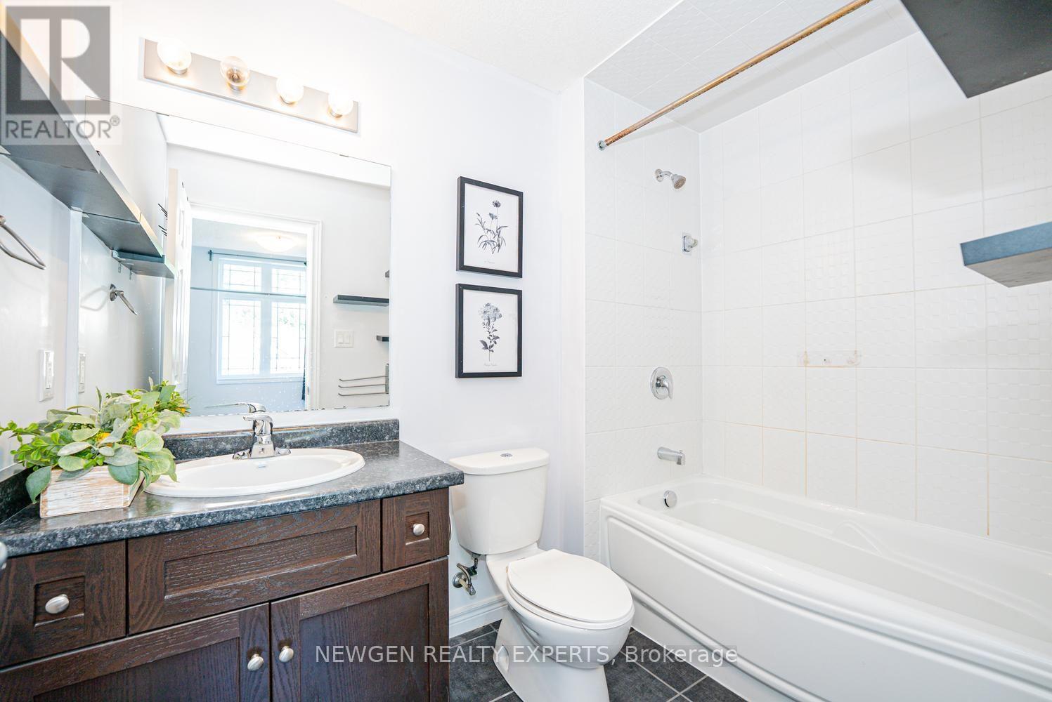 2025 DENVIEW AVENUE - Image 24