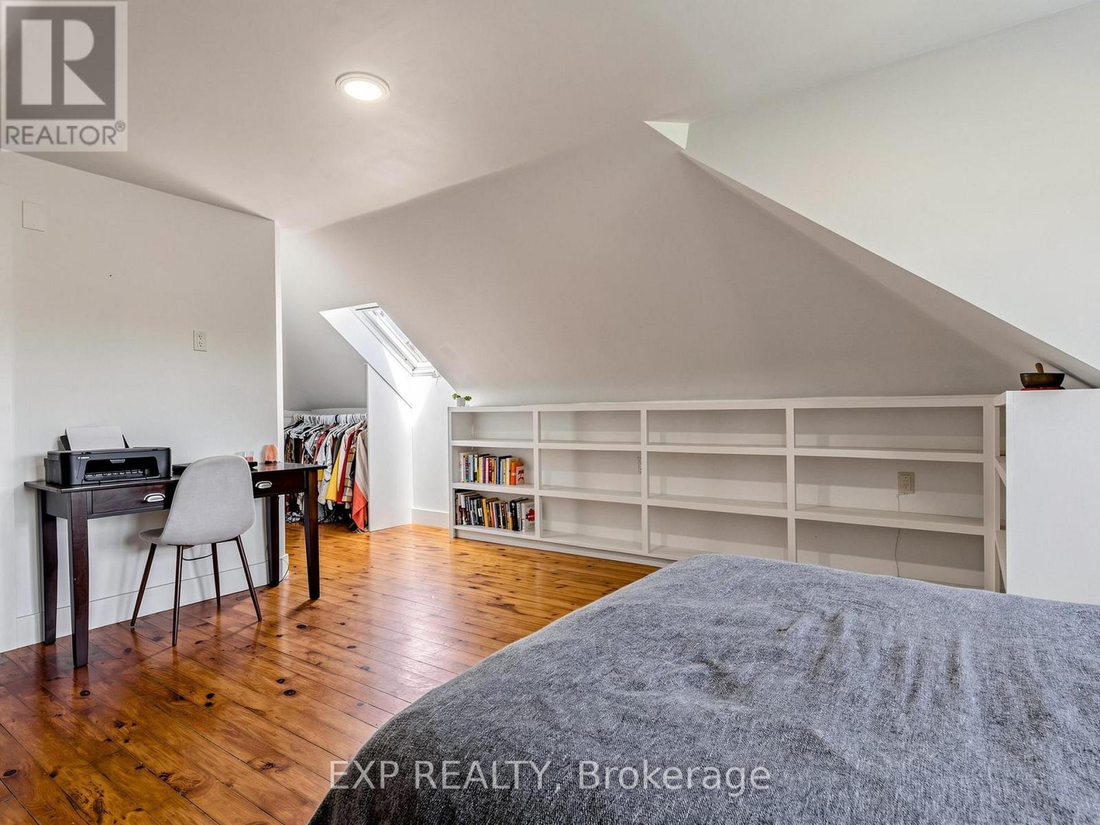 430254 SYDENHAM-LAKESHORE DRIVE - Image 26