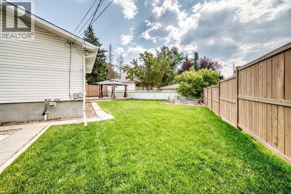 173 Cornwallis Drive NW - Image 40