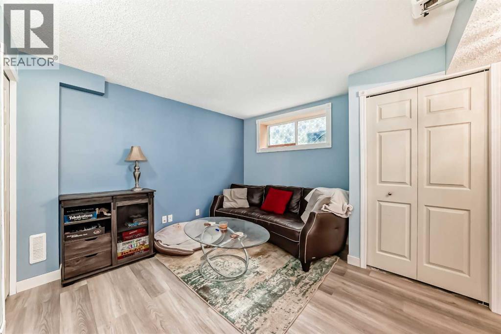 485 Cimarron Boulevard - Image 39