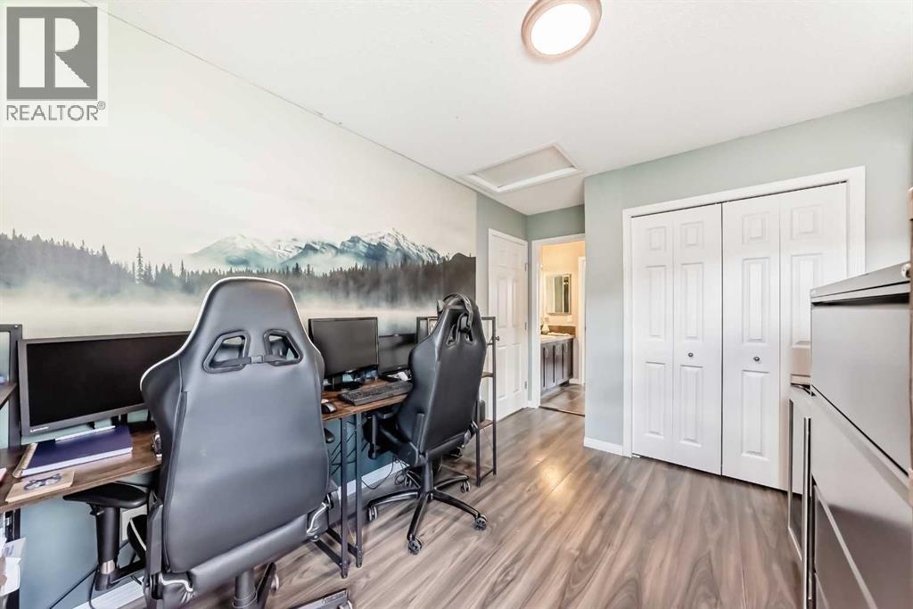 485 Cimarron Boulevard - Image 34