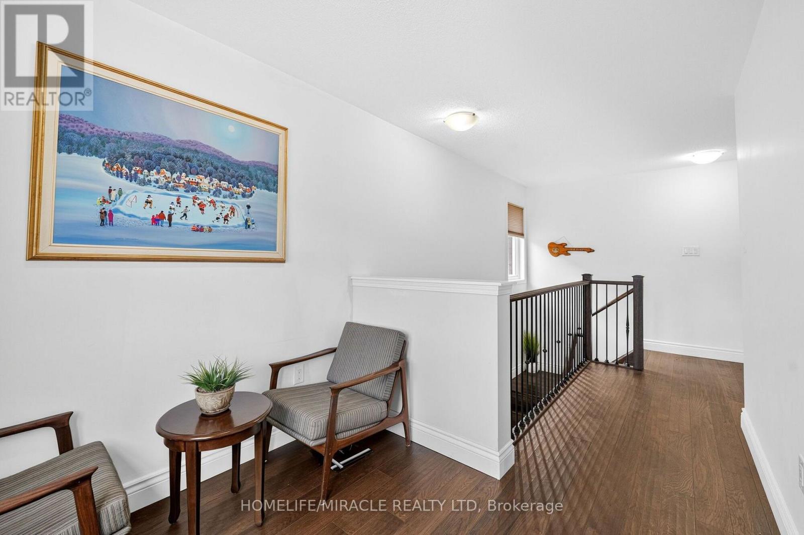 452 TYRONE CRESCENT - 18