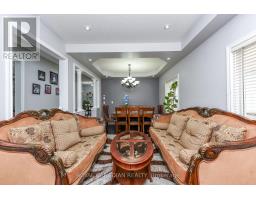 Bedroom 2 - 29 Dewside Drive, Brampton, ON L6R3B7 Photo 9