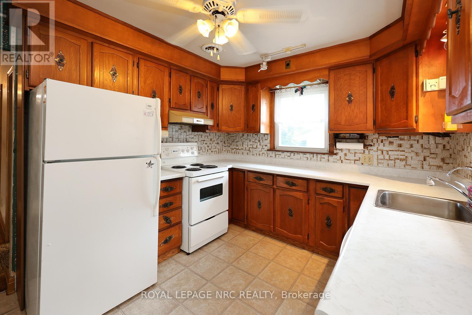 513 RIDGE ROAD W - Image 10