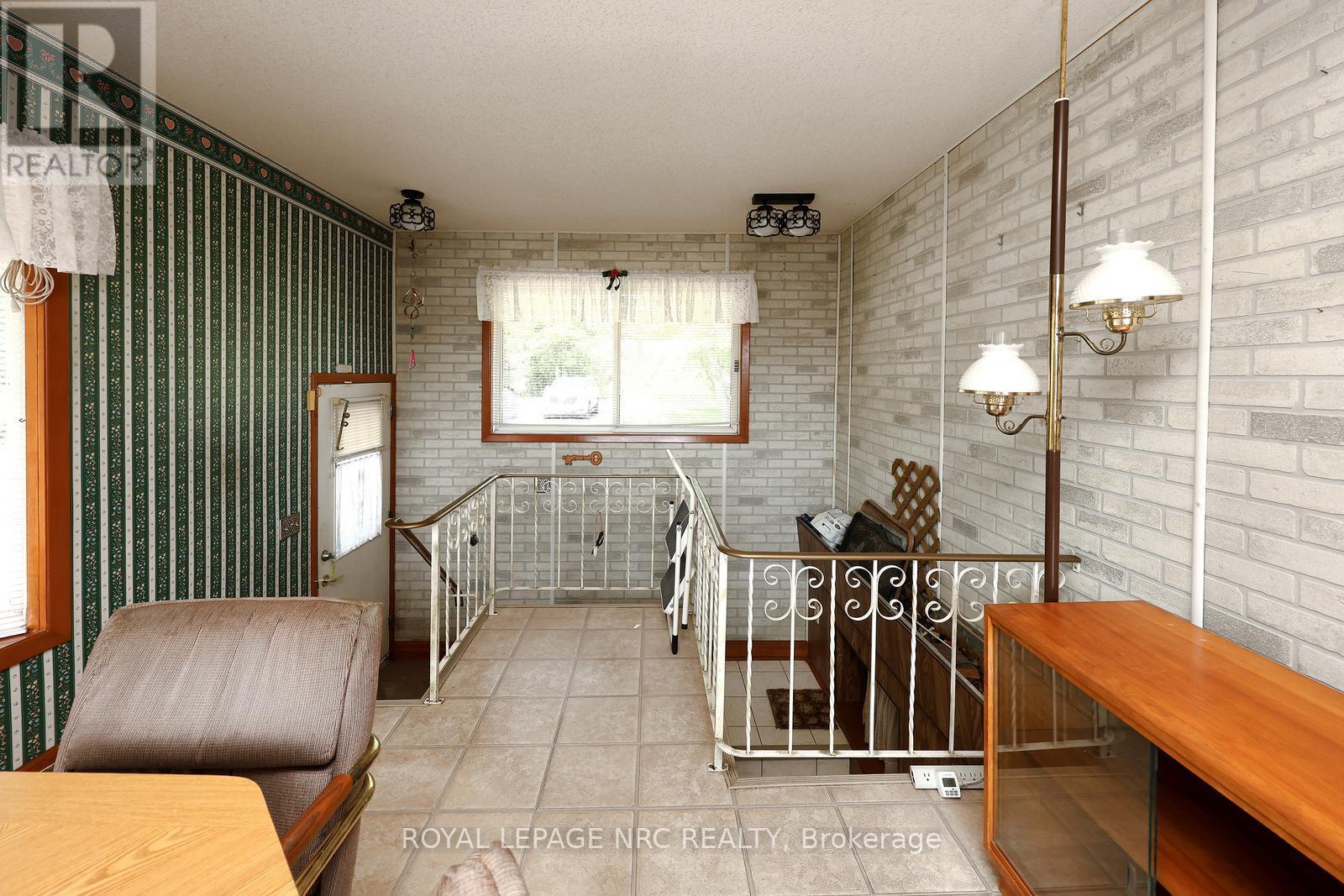 513 RIDGE ROAD W - 14