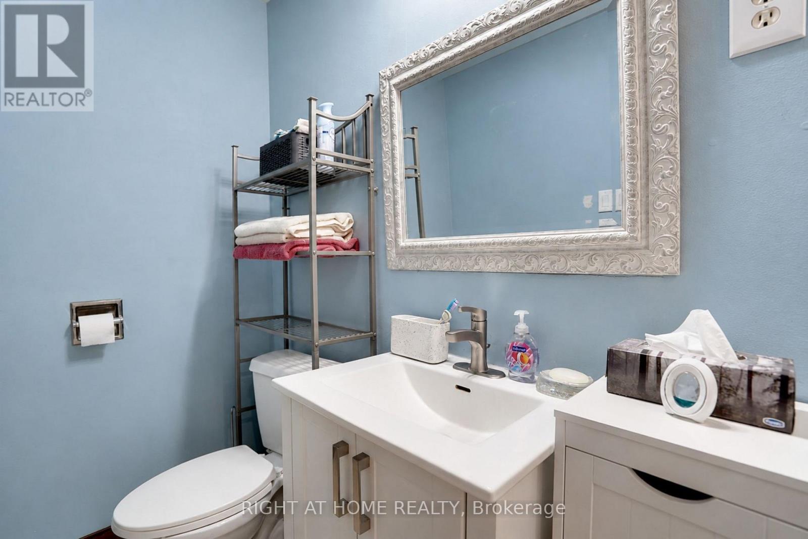 26 MODY COURT - 30
