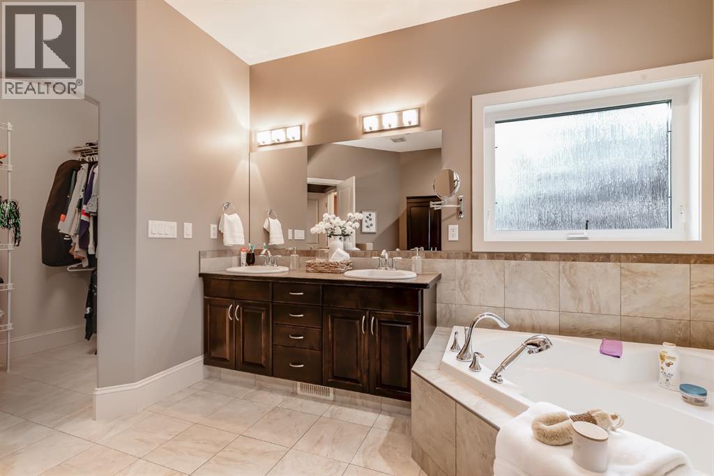 9 Liberty Place - Image 23