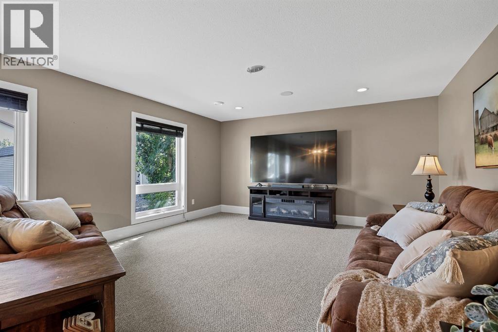 9 Liberty Place - Image 30