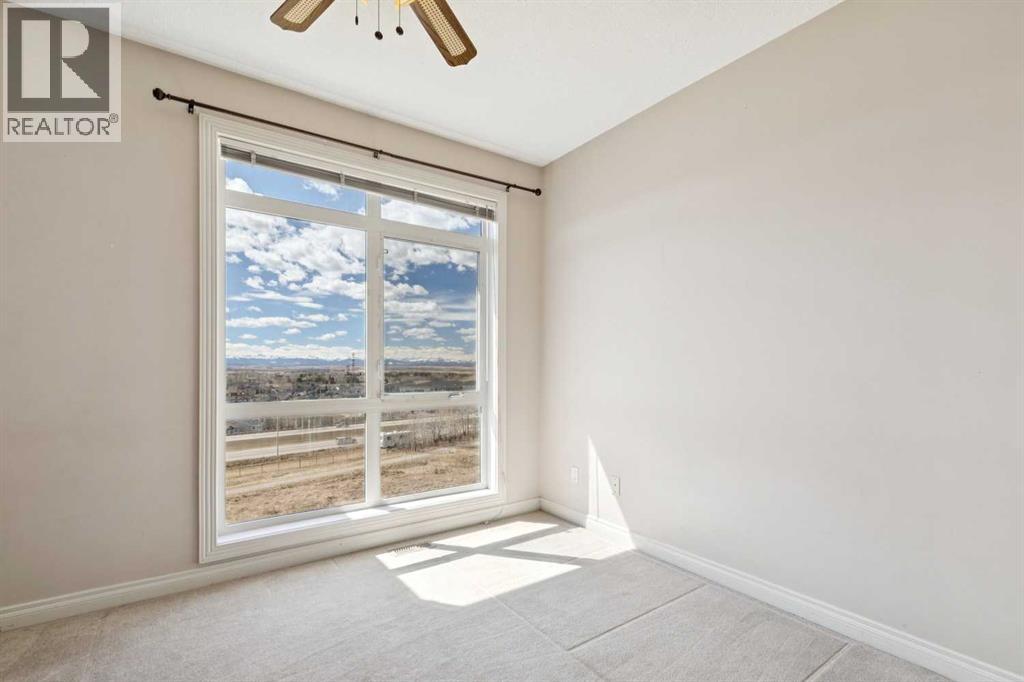 #14 169 Rockyledge View NW - 13