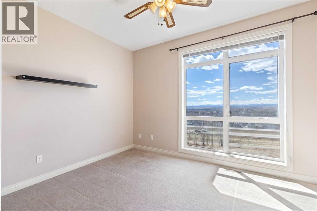 #14 169 Rockyledge View NW - 14
