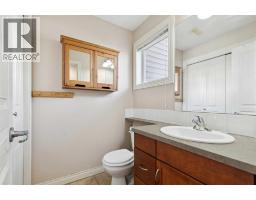 14, 169 Rockyledge View NW - photo 4