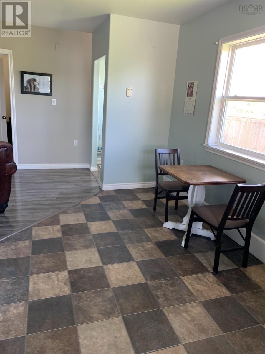 16 Williams Point Road - 16