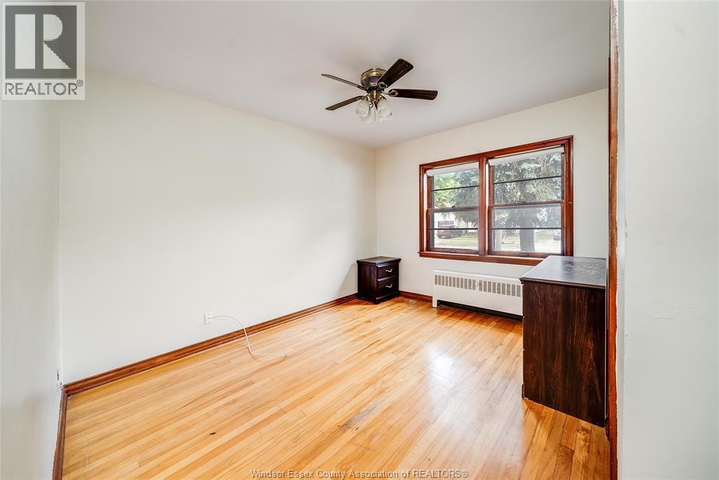 3173 WYANDOTTE West - 14