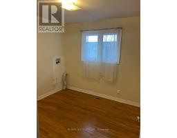 Bedroom 3 - Main - 26 Oakridge Drive, Toronto, ON M1M2A4 Photo 6