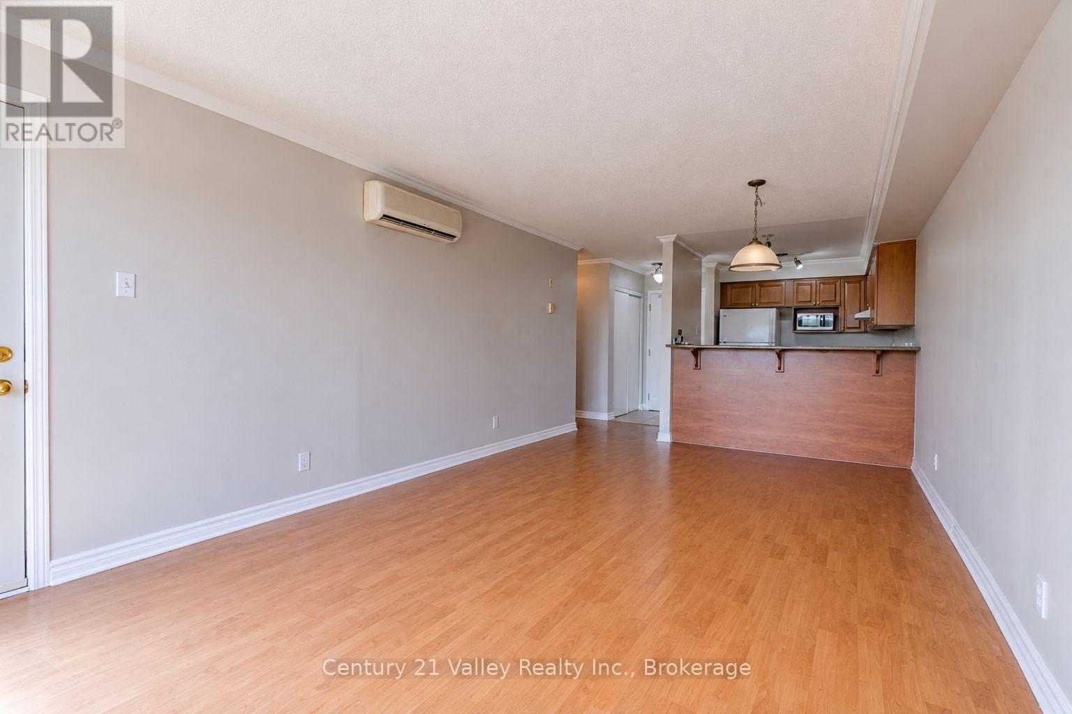#302 16 SHEFFIELD STREET - Image 11