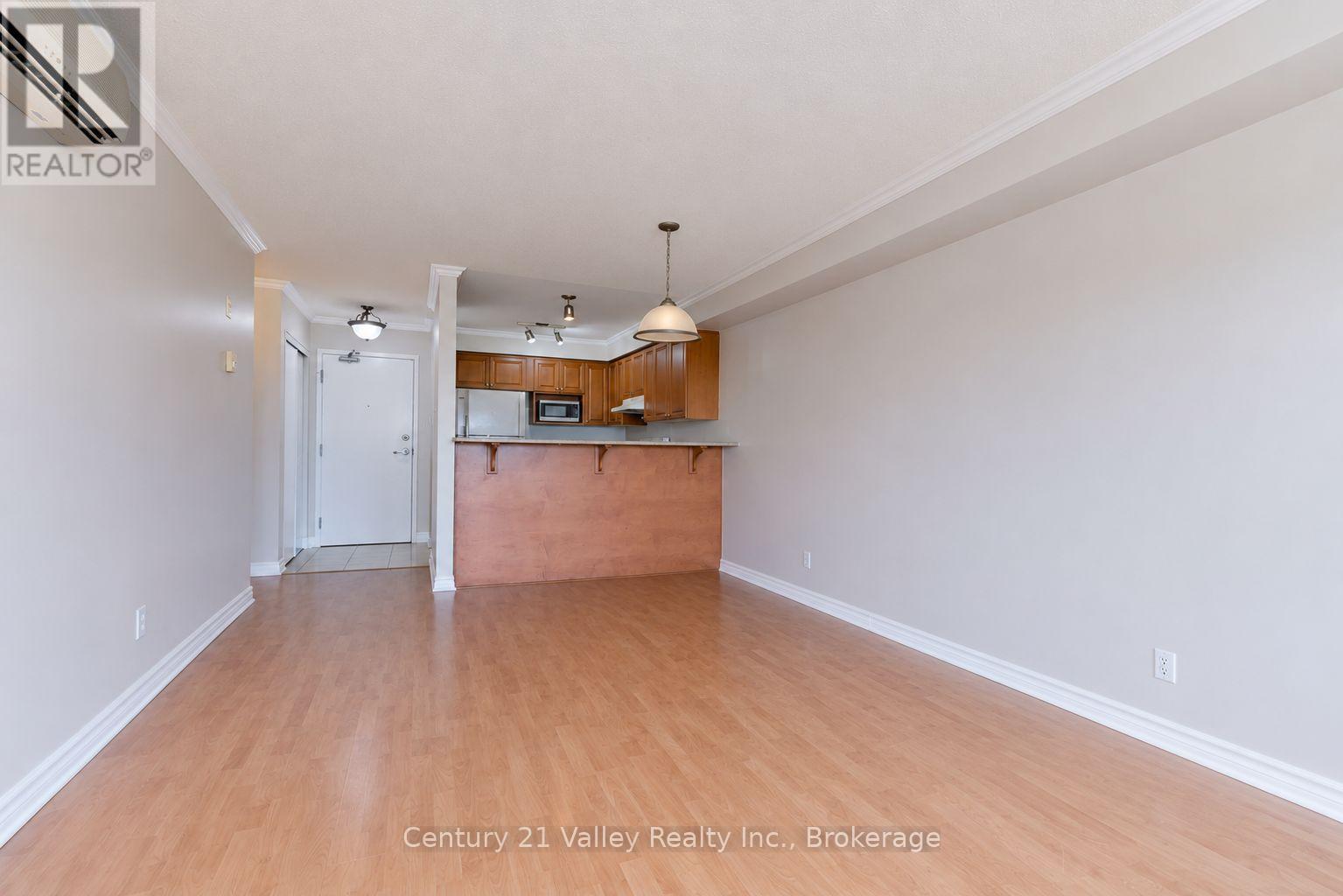 #302 16 SHEFFIELD STREET - Image 12