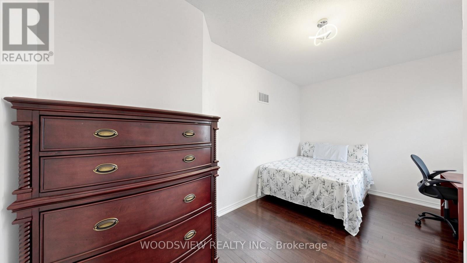 7 DEANCREST ROAD - Image 30