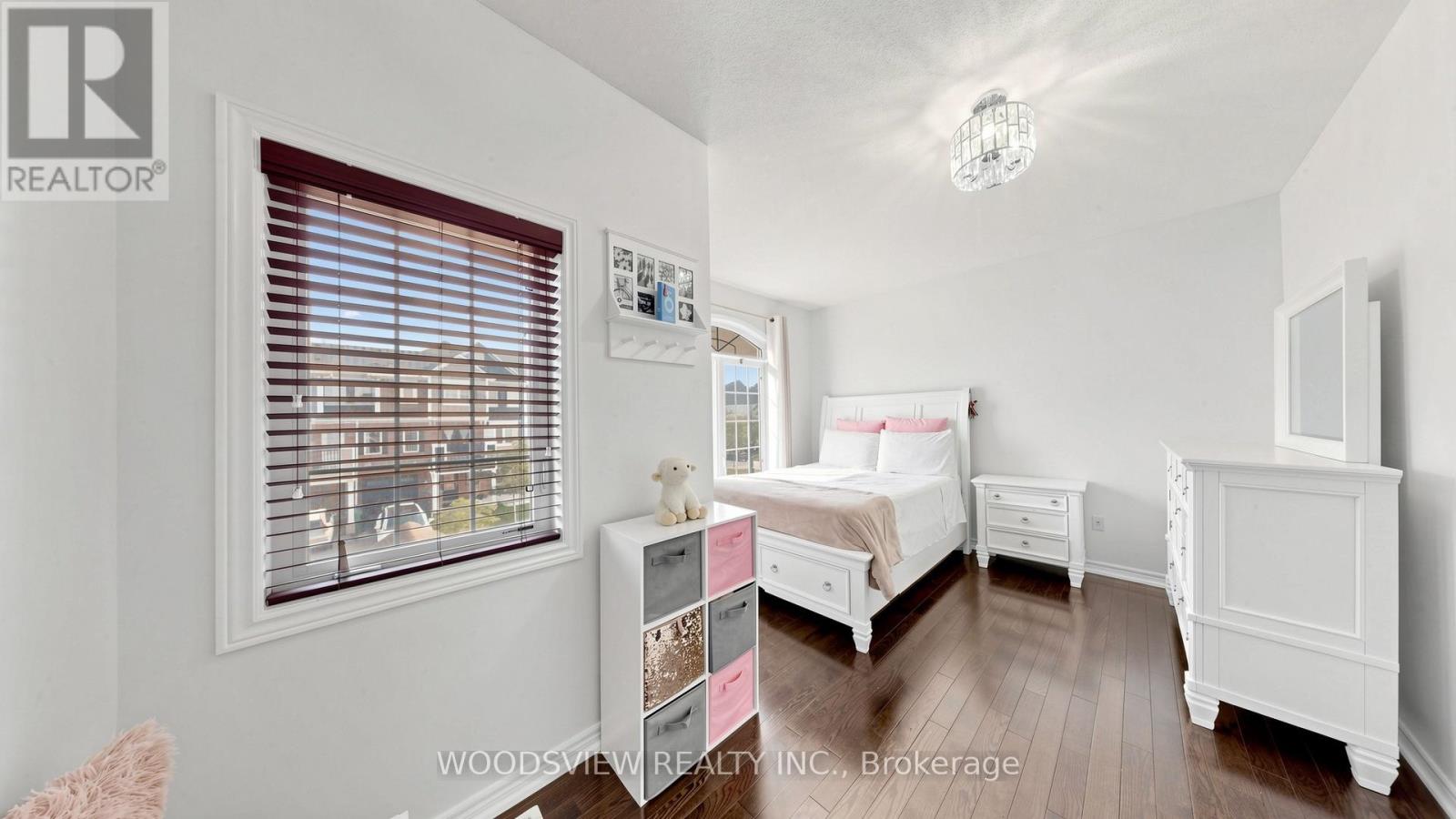 7 DEANCREST ROAD - Image 32