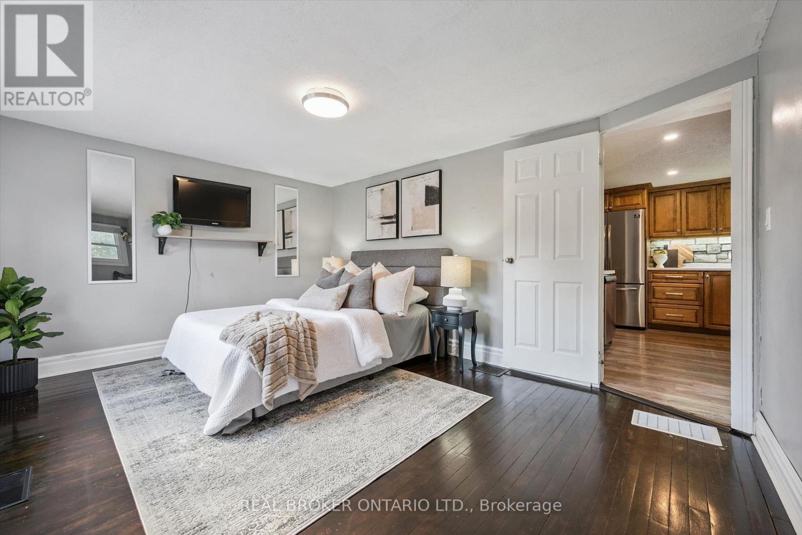 91 JANE STREET - Image 16