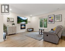 Kitchen - 114 2038 Gatewood Rd, Sooke, BC V9Z1L7 Photo 7