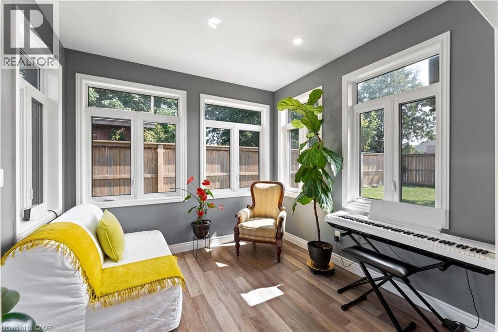 #61 375 MITCHELL Road S - Image 22