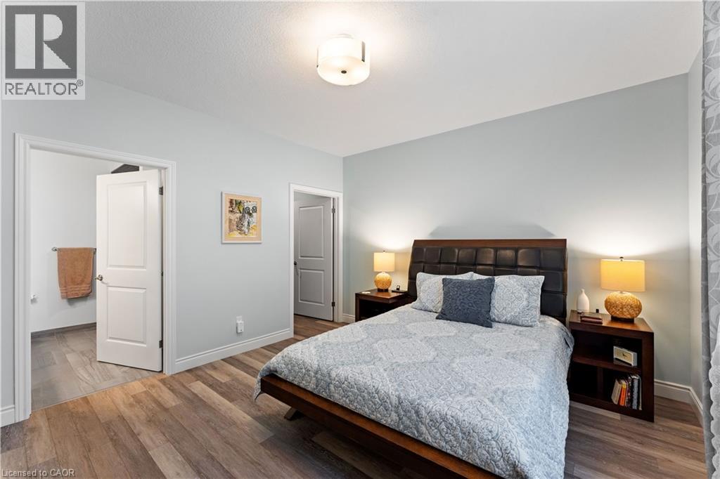 #61 375 MITCHELL Road S - Image 14
