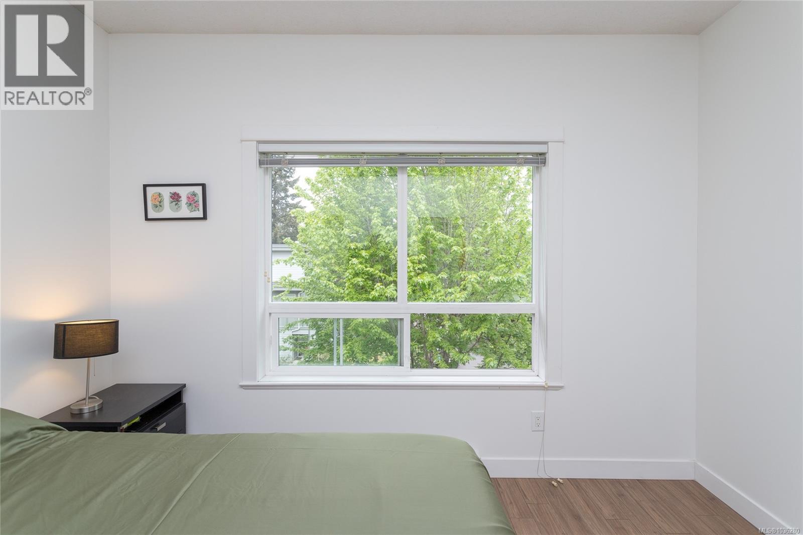 #309 938 Dunford Ave - Image 17