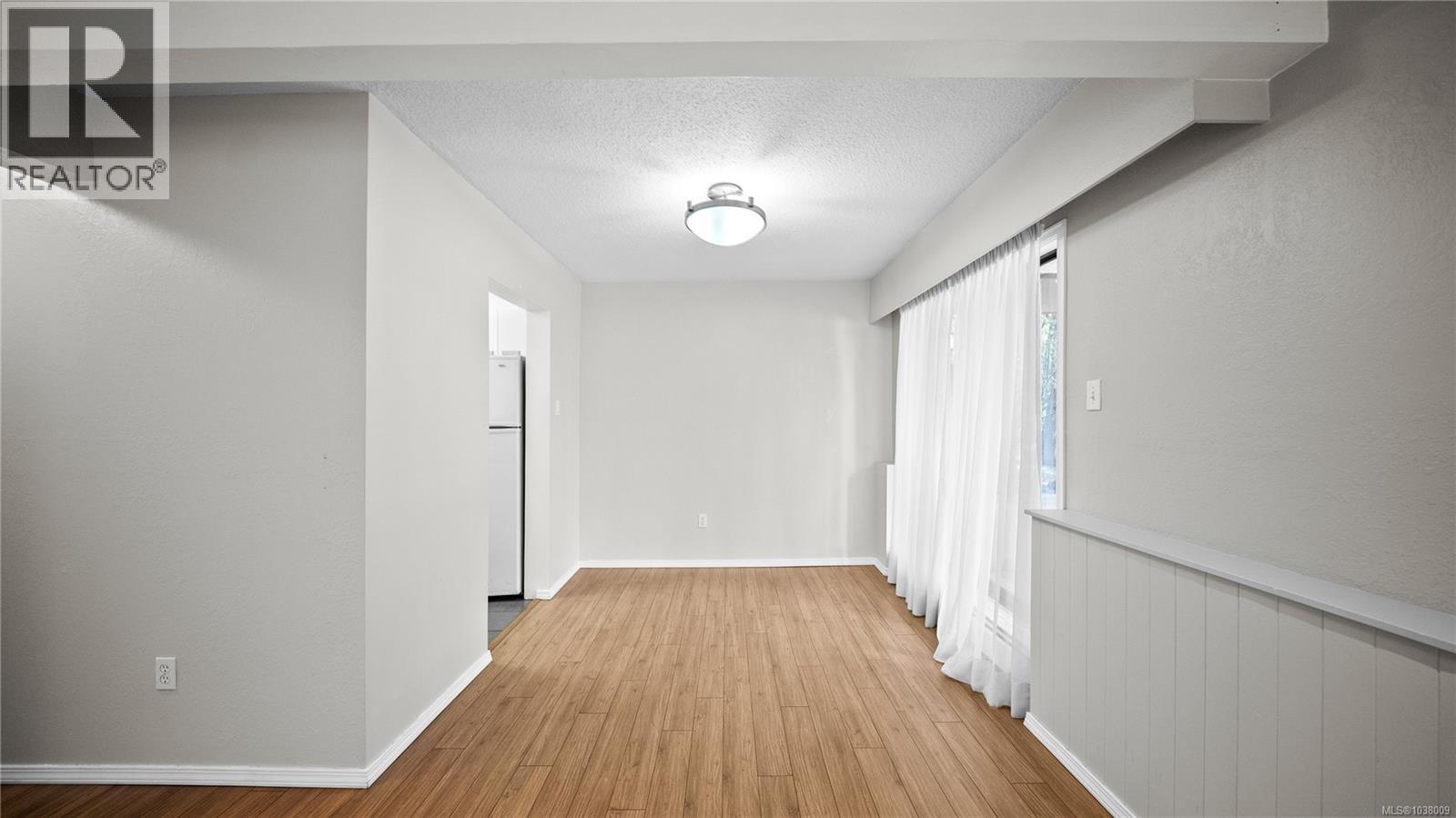 #118 1009 Mckenzie Ave - Image 13