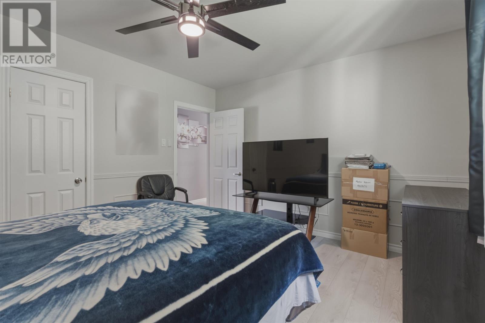 44 Axmith AVE - Image 17