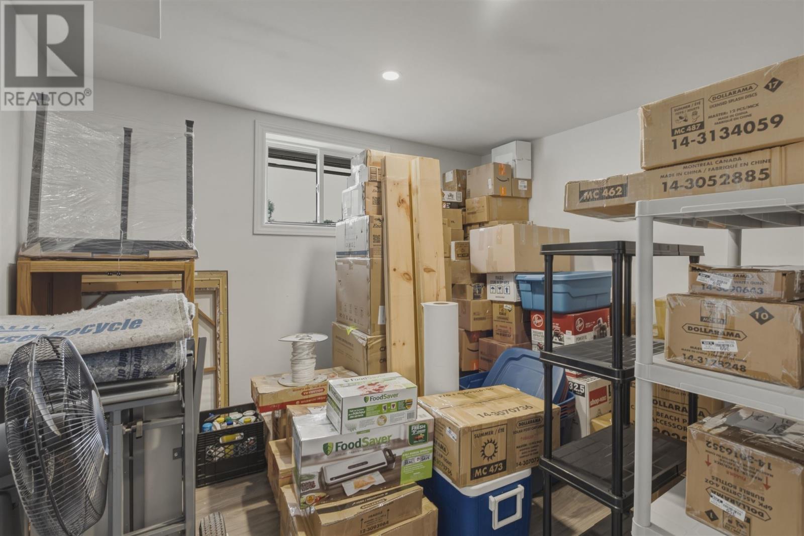 44 Axmith AVE - Image 26