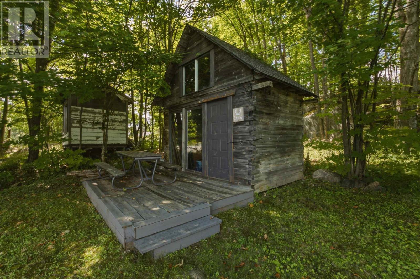 44 Axmith AVE - Image 33