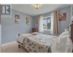 44 Axmith Ave, Elliot Lake, ON P5A1B7 Photo 14