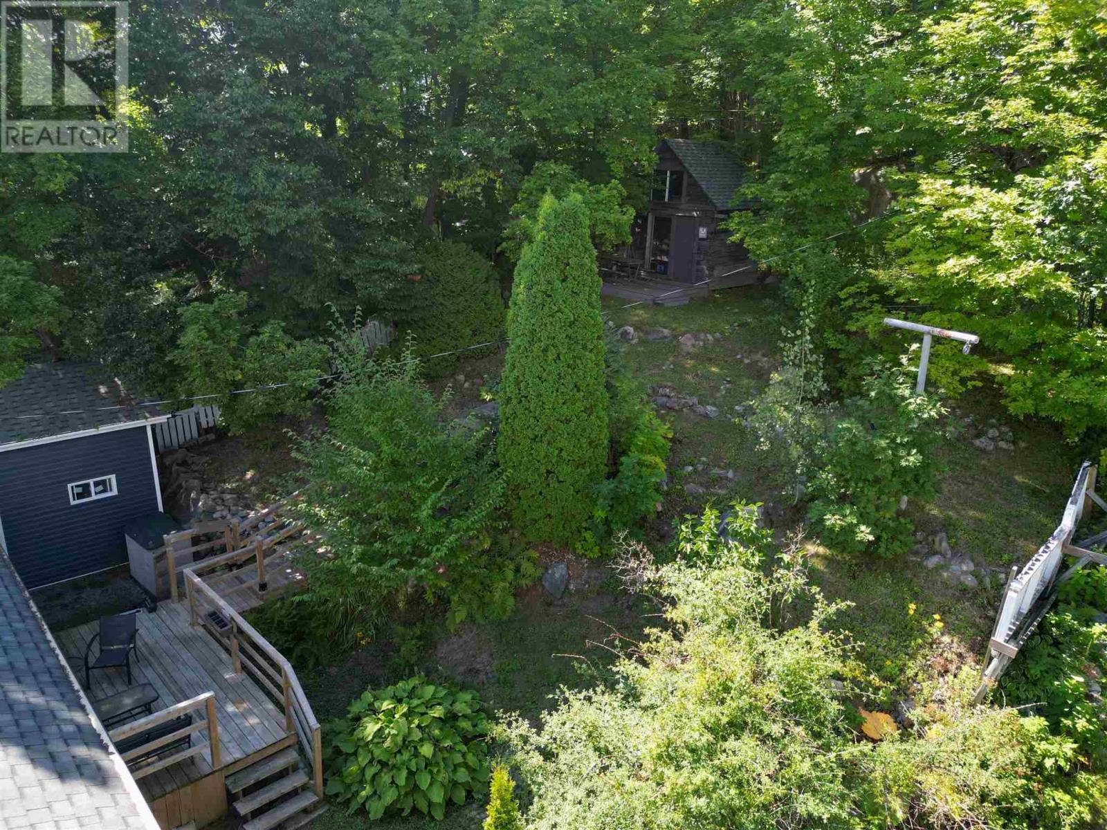44 Axmith AVE - Image 35