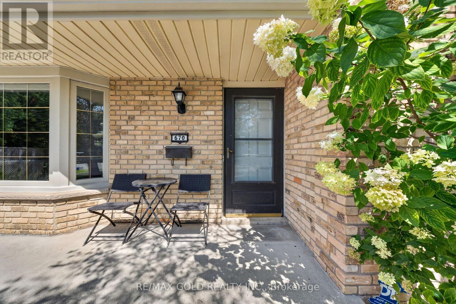 670 GRENFELL DRIVE - Image 3