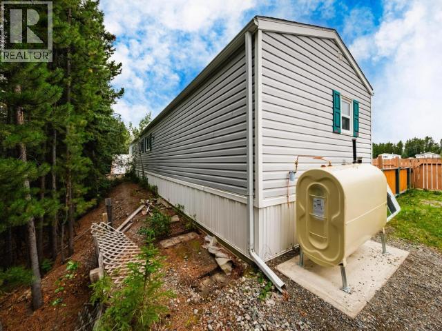 413-989 RANGE ROAD - 21