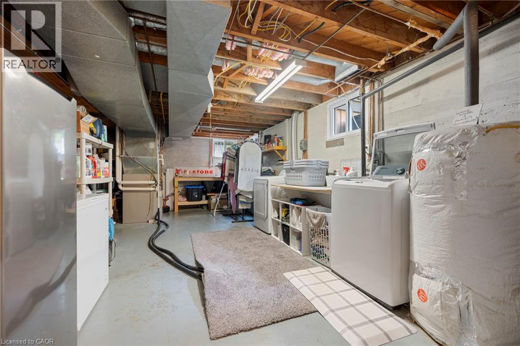16 GIBSON Drive - Image 21