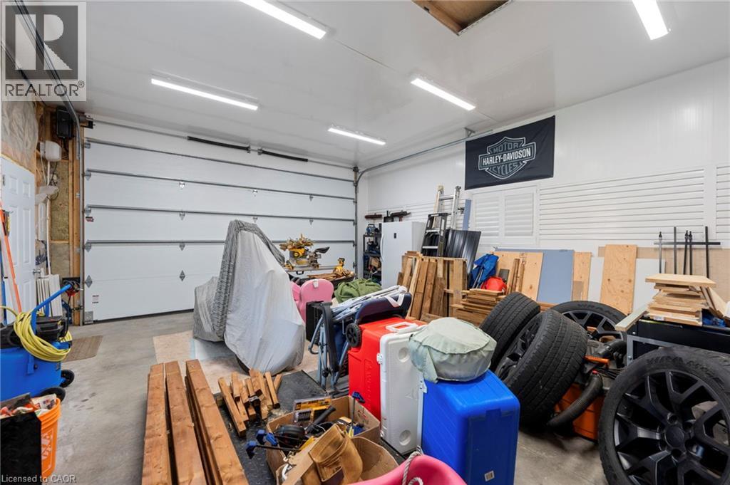 16 GIBSON Drive - Image 30