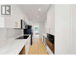 50 Plymbridge Road, Toronto, ON M2P1A3 Photo 17