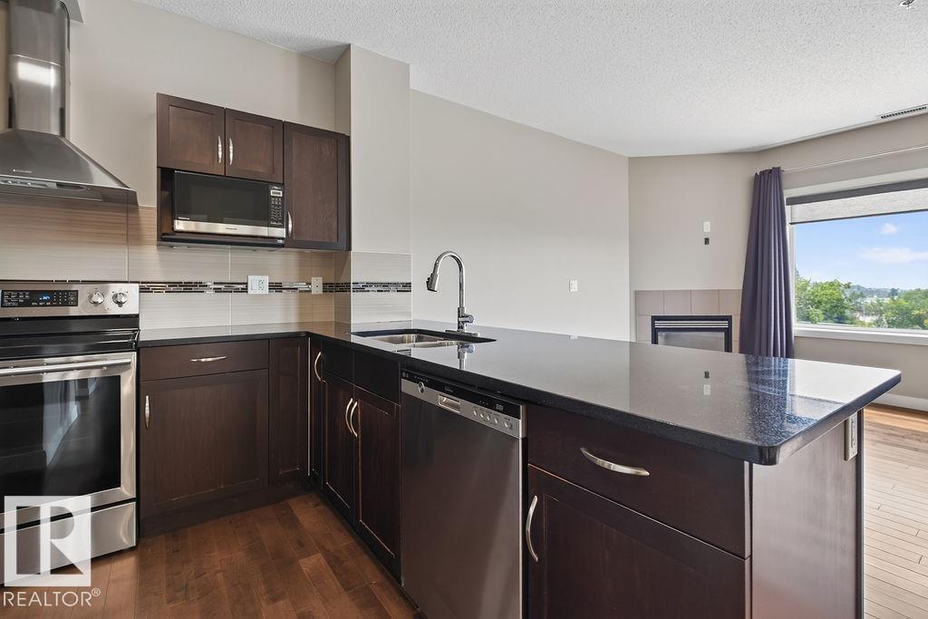 #303 35 STURGEON RD - 12