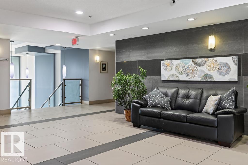#303 35 STURGEON RD - 39