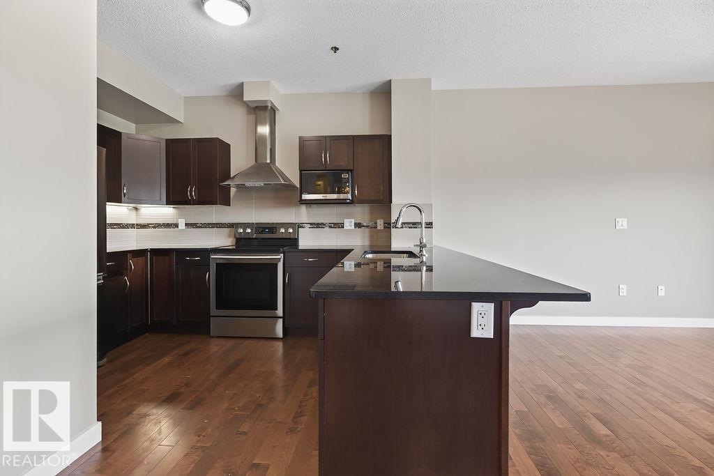 #303 35 STURGEON RD - 8