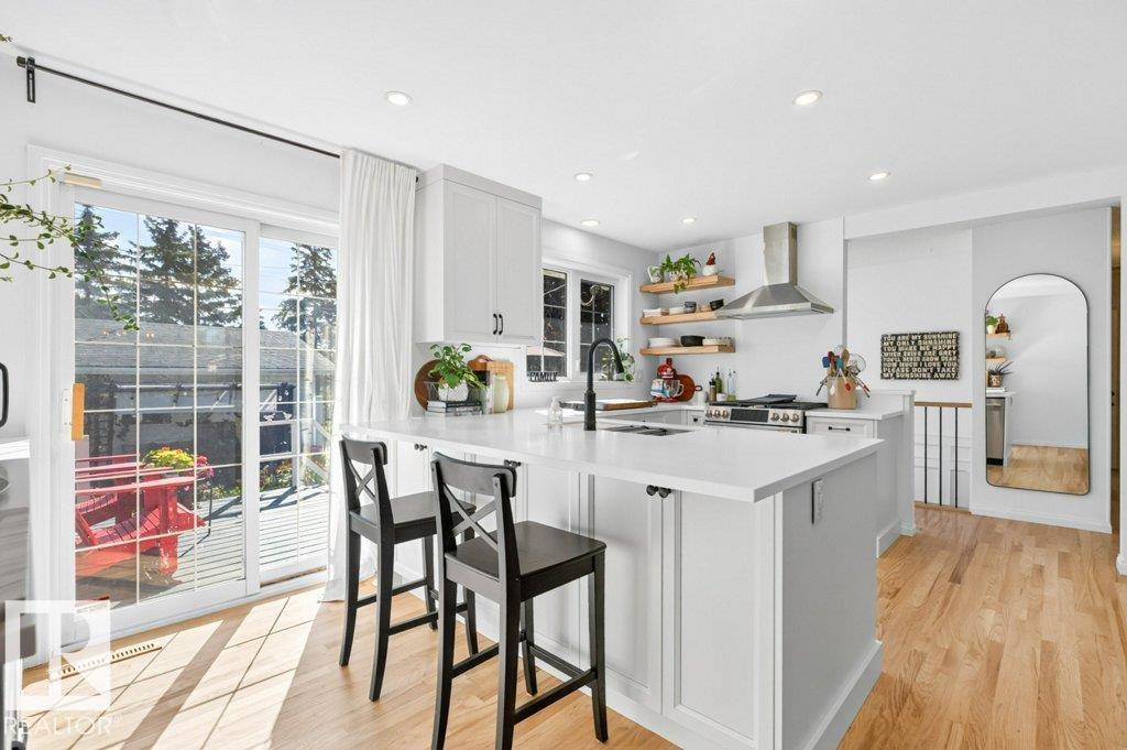 9047 52 ST NW - Image 14