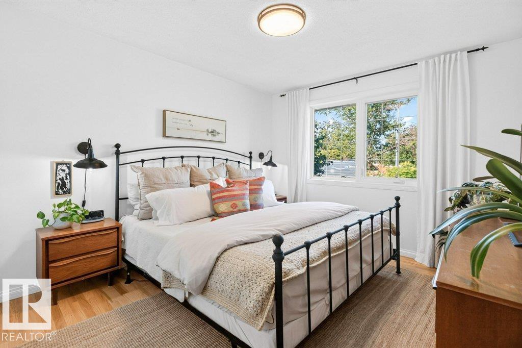 9047 52 ST NW - Image 20