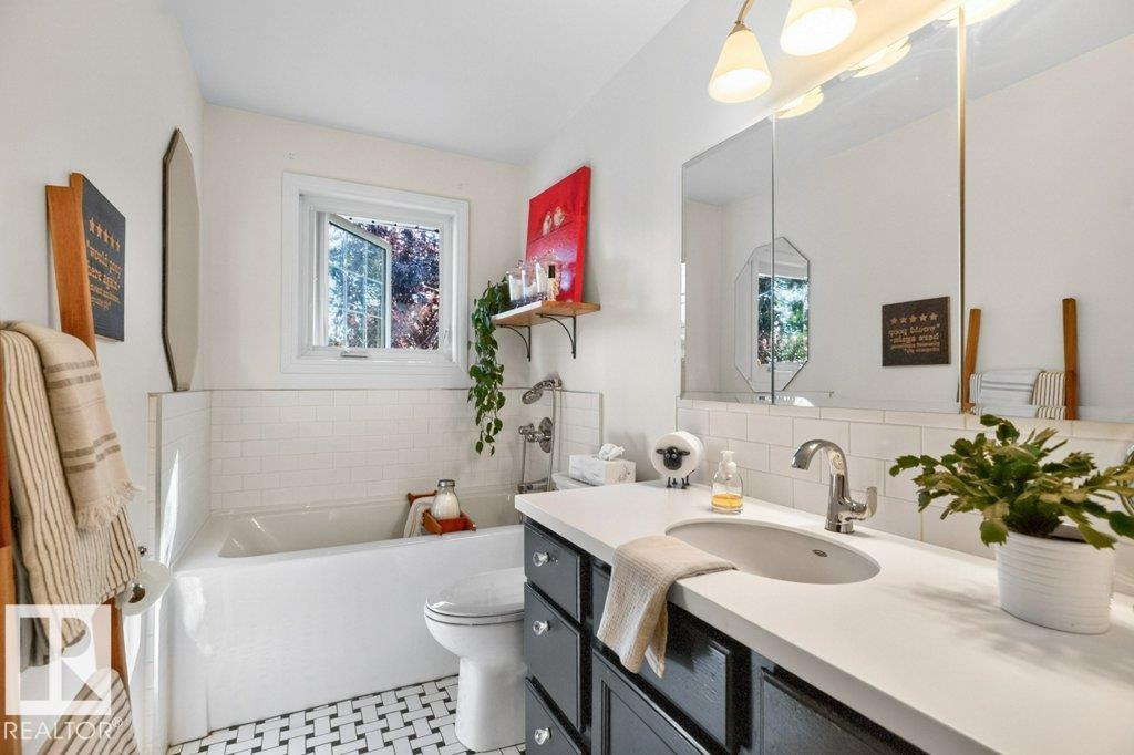 9047 52 ST NW - Image 25