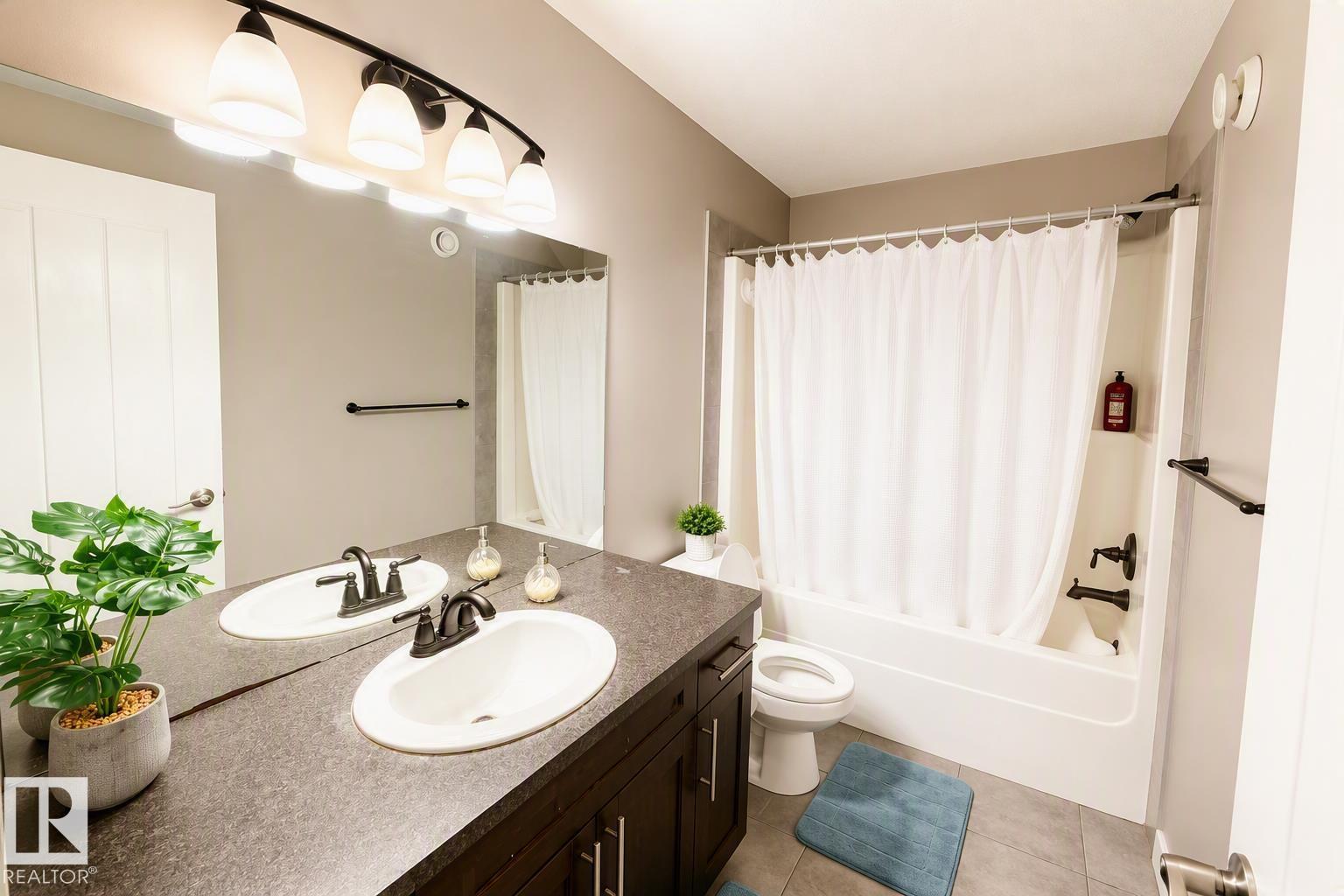 711 57 St SW - 25