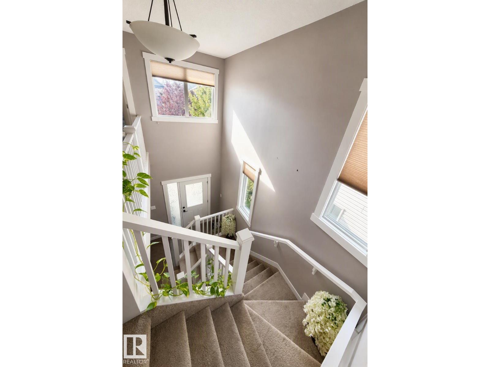 711 57 St SW - 30