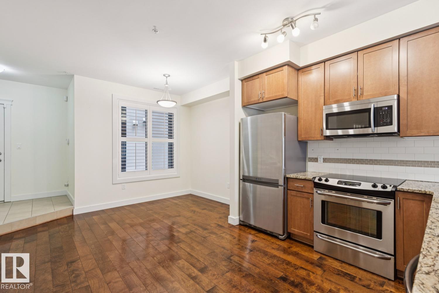 #16 11518 76 AV NW - Image 11