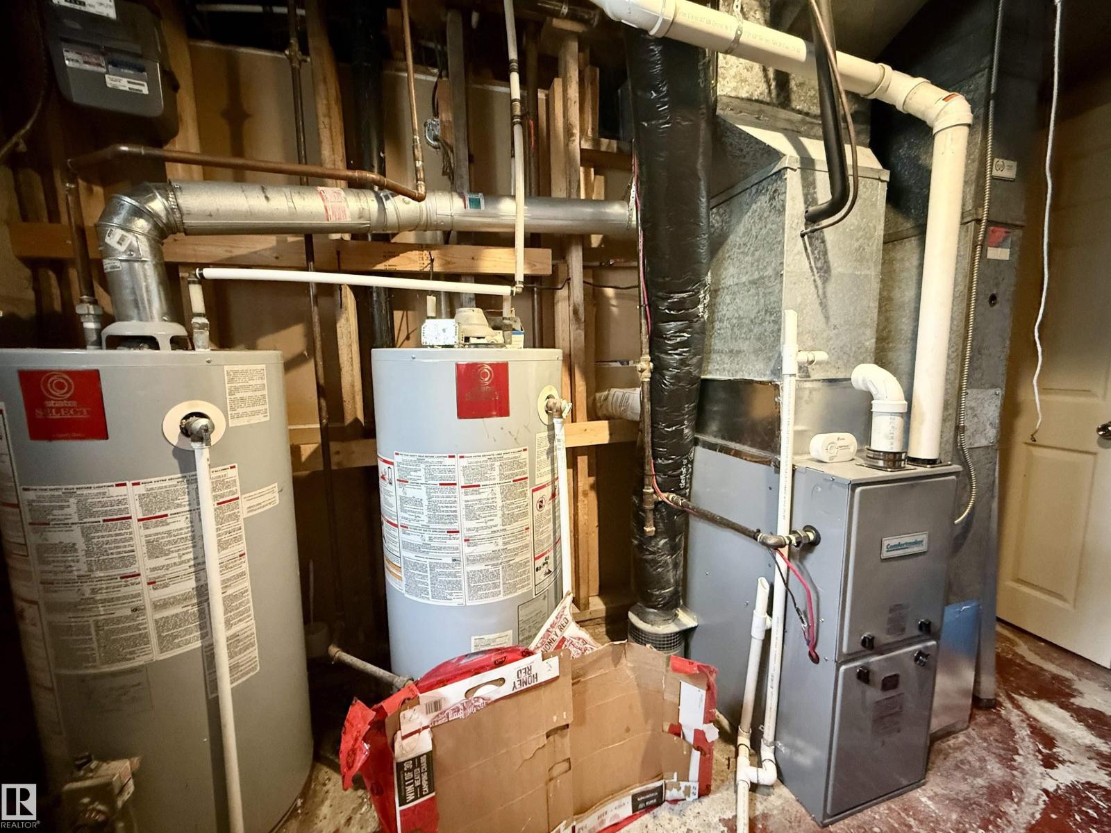 4808 52 AV photo 41