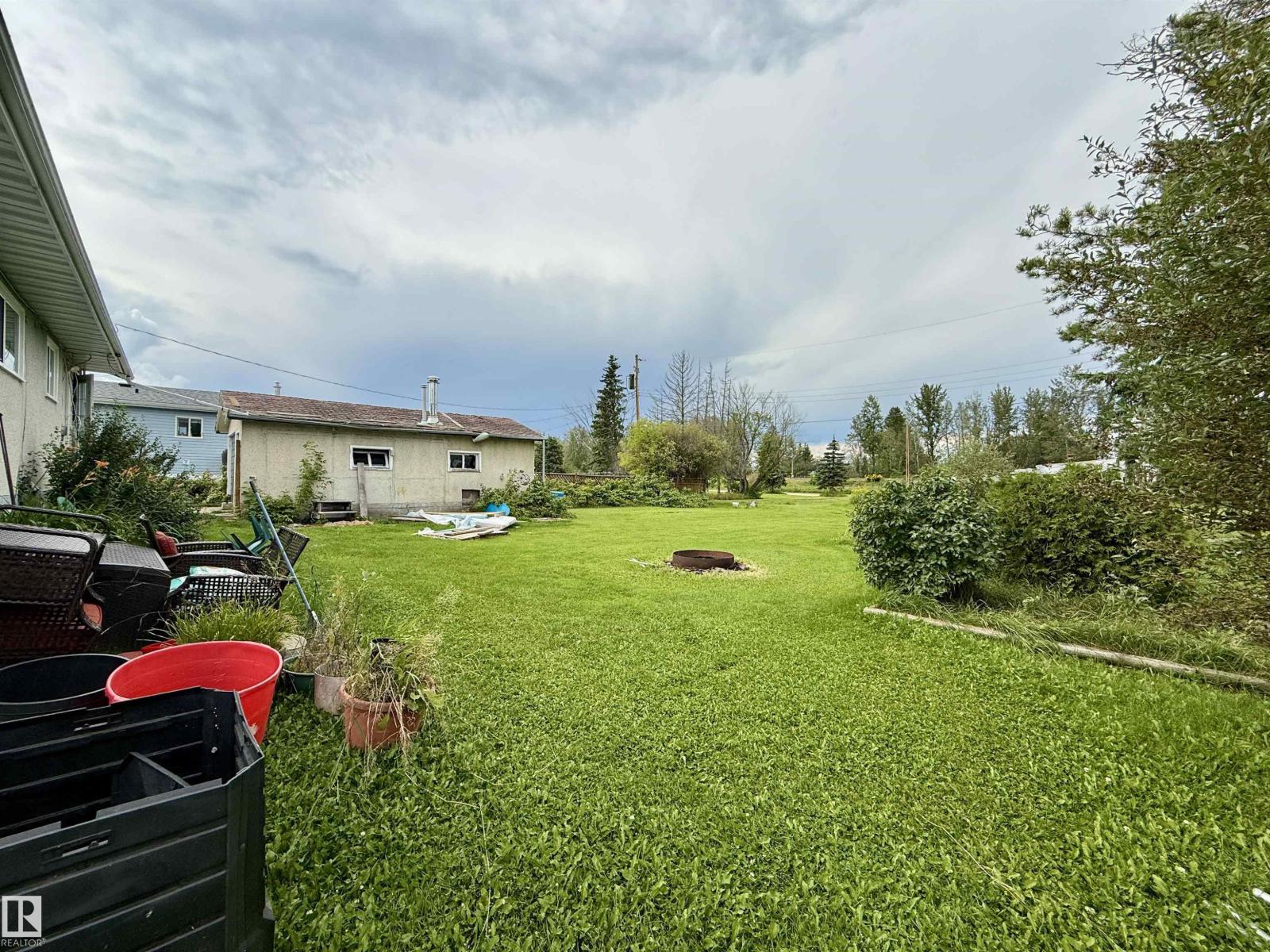 4808 52 AV photo 45